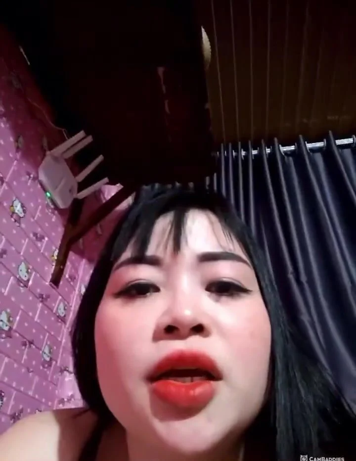 Poster of "Phim Sex hay đáng để xem": Đang thủ dâm thì bị Ck ký đầu