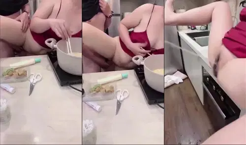 Poster of Vừa nấu ăn vừa chịch sướng quá đái ướt hết nhà